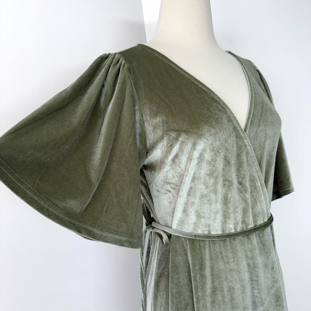 Baltic Born Meghan Velvet Wrap Maxi Dress Sage Green Short Bell Sleeves L NWT - Picture 5 of 13